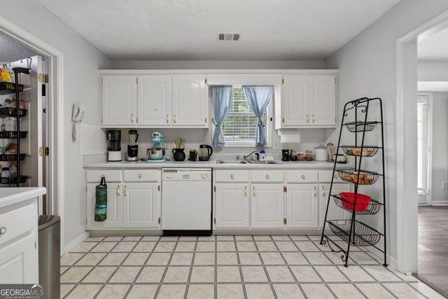 130 Morningside Drive, Jackson, GA 30233