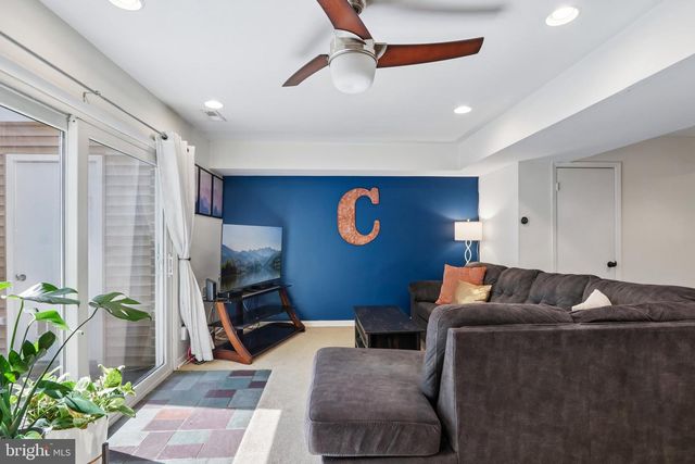 1060 PENDLETON CT, Voorhees, NJ 08043