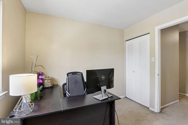 1060 PENDLETON CT, Voorhees, NJ 08043