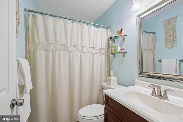 1060 PENDLETON CT, Voorhees, NJ 08043