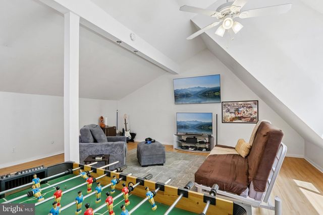 1060 PENDLETON CT, Voorhees, NJ 08043