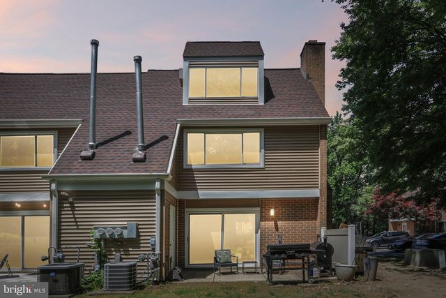 1060 PENDLETON CT, Voorhees, NJ 08043