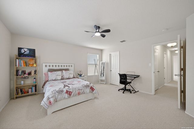 6806 Harbor Flds, Converse, TX 78109