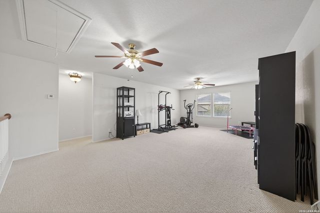 6806 Harbor Flds, Converse, TX 78109