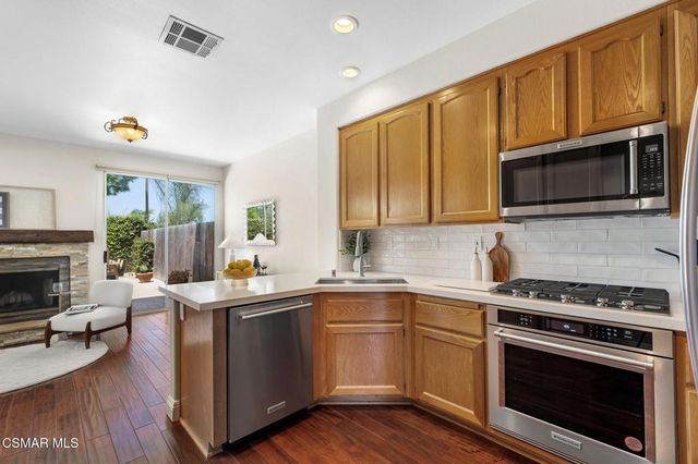 5219 Paseo Ricoso, Camarillo, CA 93012