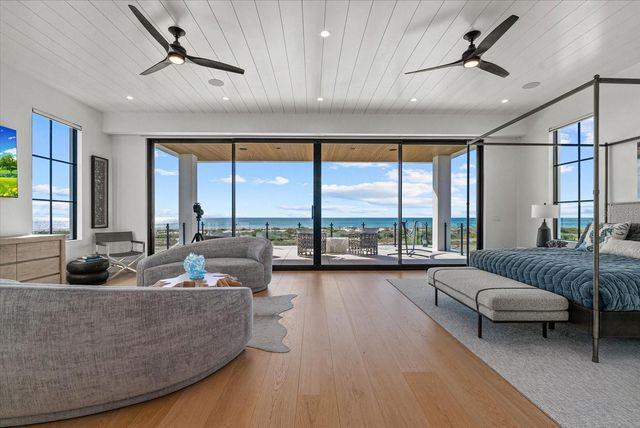 171 WHITTIER DRIVE, Sarasota, FL 34236