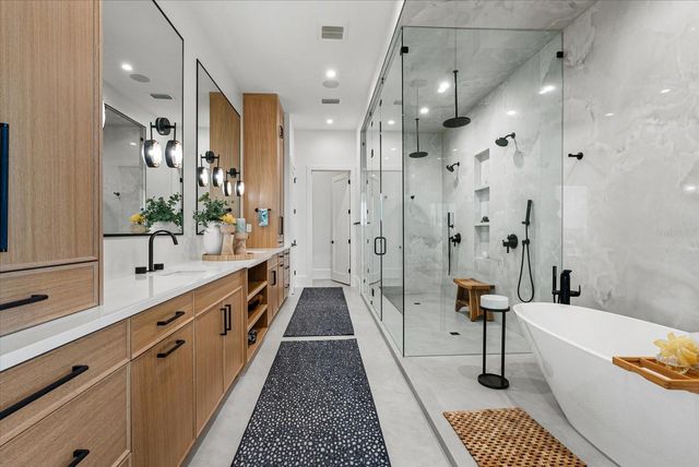 171 WHITTIER DRIVE, Sarasota, FL 34236