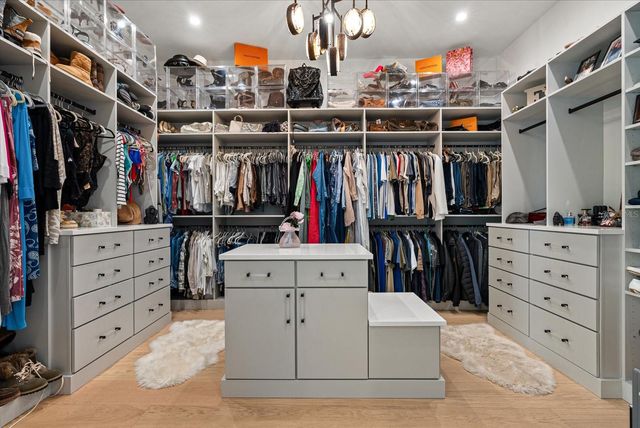 171 WHITTIER DRIVE, Sarasota, FL 34236