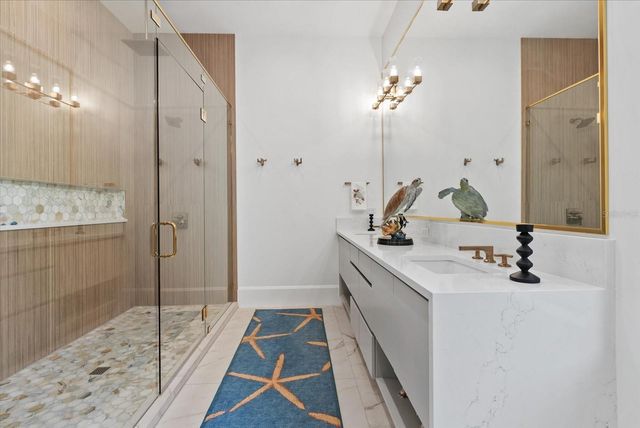 171 WHITTIER DRIVE, Sarasota, FL 34236