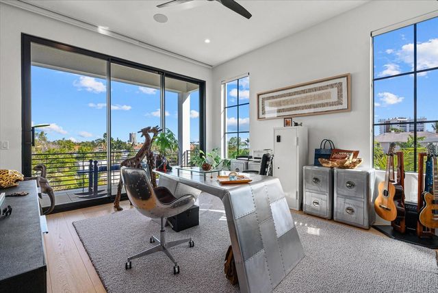 171 WHITTIER DRIVE, Sarasota, FL 34236