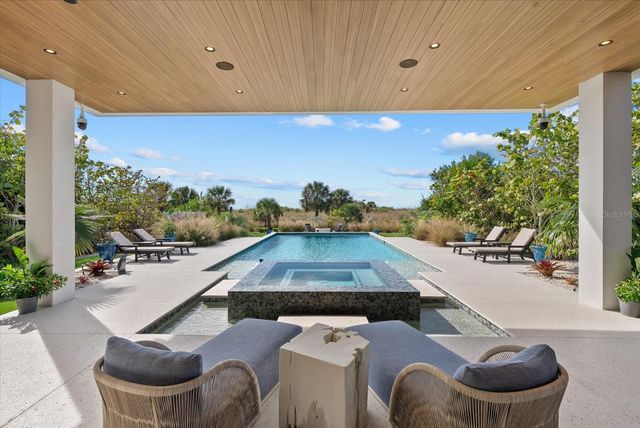 171 WHITTIER DRIVE, Sarasota, FL 34236