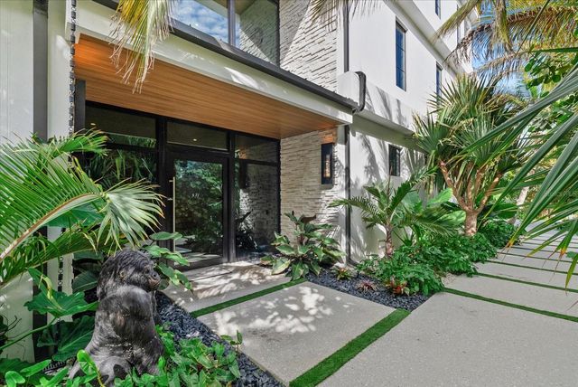 171 WHITTIER DRIVE, Sarasota, FL 34236