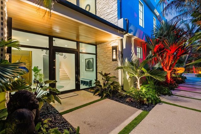 171 WHITTIER DRIVE, Sarasota, FL 34236