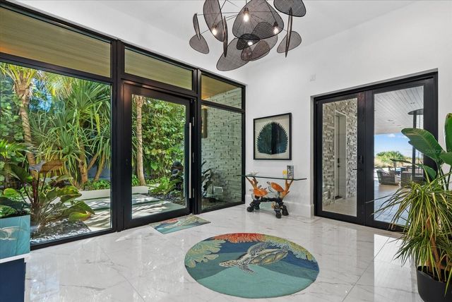 171 WHITTIER DRIVE, Sarasota, FL 34236