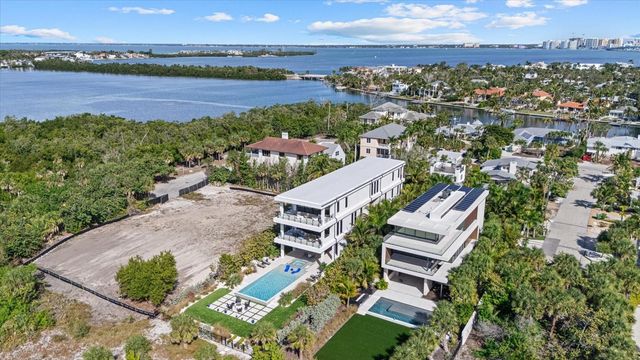 171 WHITTIER DRIVE, Sarasota, FL 34236