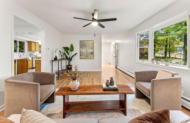 691 Dennison Dr, Southbridge, MA 01550