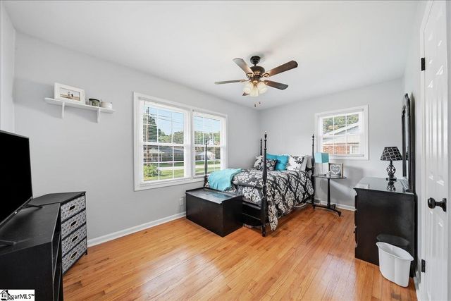 7 Marlow Lane, Taylors, SC 29687