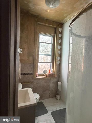 2467 N GARNET ST, Philadelphia, PA 19132