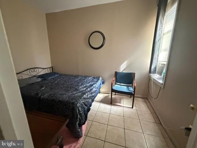 2467 N GARNET ST, Philadelphia, PA 19132
