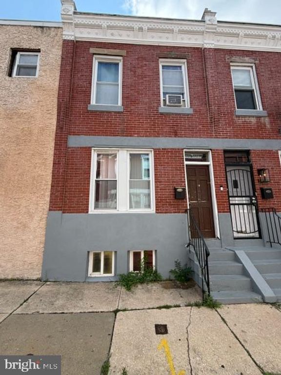 2467 N GARNET ST, Philadelphia, PA 19132