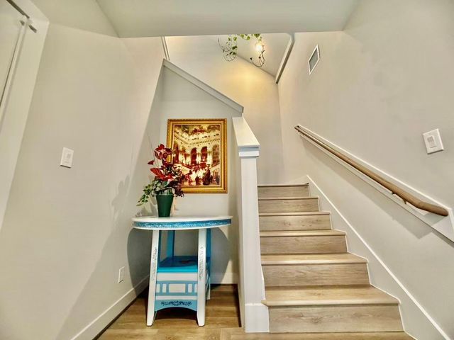 1254 N Post Oak Road B, Houston, TX 77055