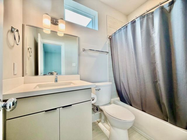 1254 N Post Oak Road B, Houston, TX 77055