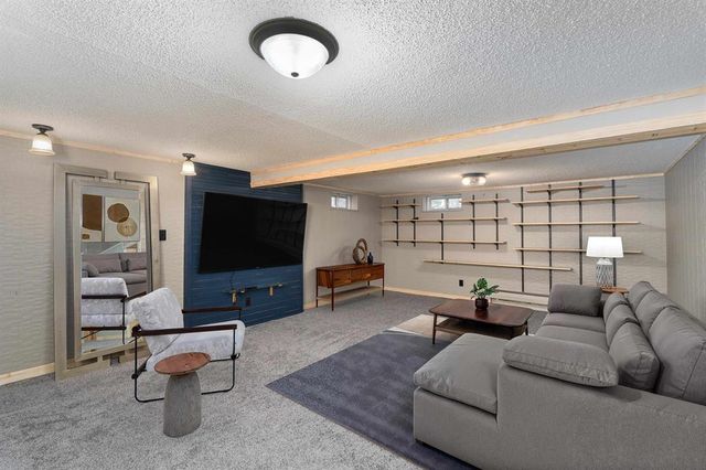 1727 Logan Avenue, Superior, WI 54880