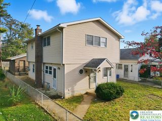 943 Crawford Street, Bethlehem City, PA 18017