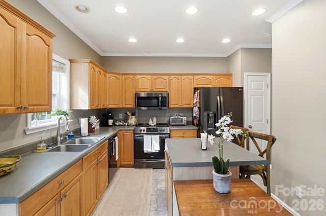 9665 Autumn Circle, Davidson, NC 28036