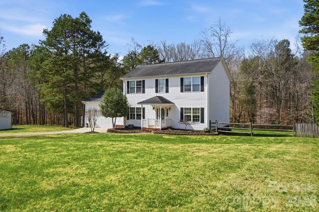 9665 Autumn Circle, Davidson, NC 28036