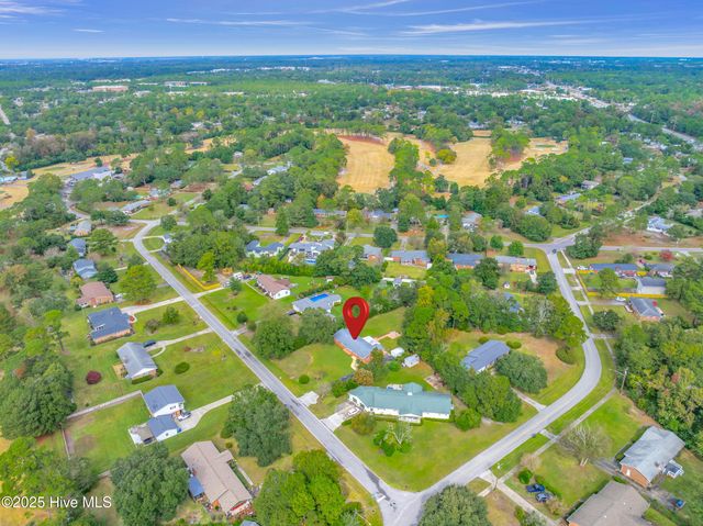 525 Bedford Forest Drive, Wilmington, NC 28412