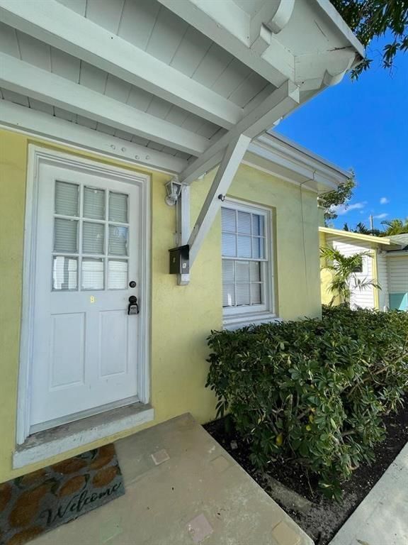 104 NE 4th Ave B, Delray Beach, FL 33483