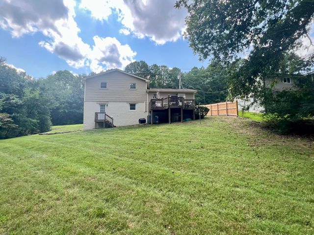 411 Oak Tree Road, Ringgold, GA 30736