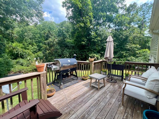 411 Oak Tree Road, Ringgold, GA 30736