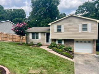 411 Oak Tree Road, Ringgold, GA 30736