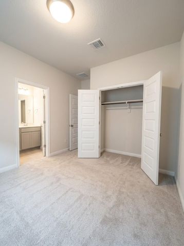 8311 Springsteen DR 318, Austin, TX 78744