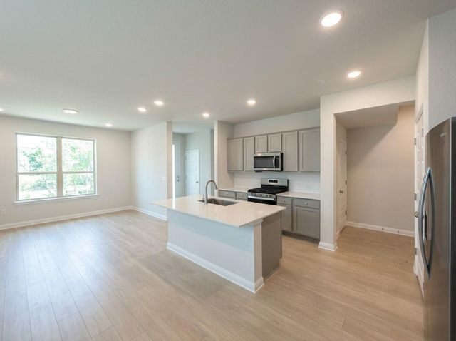 8311 Springsteen DR 318, Austin, TX 78744