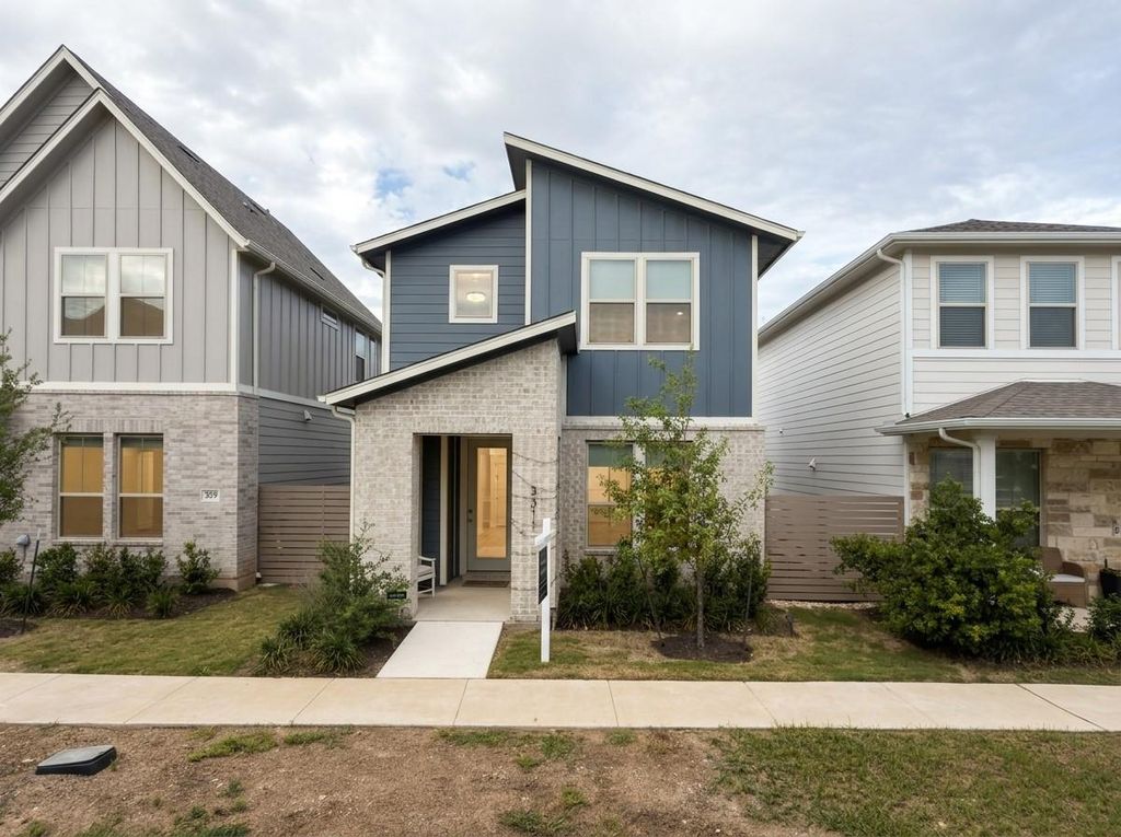 8311 Springsteen DR 318, Austin, TX 78744