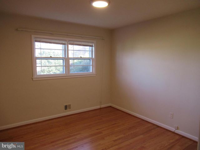 543 N LOMBARDY ST, Arlington, VA 22203