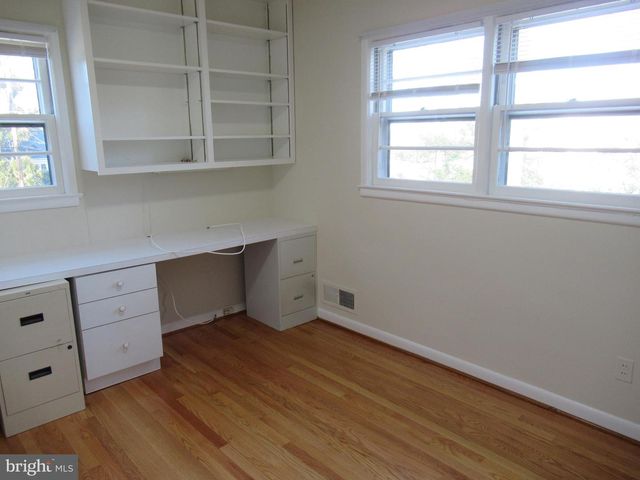 543 N LOMBARDY ST, Arlington, VA 22203