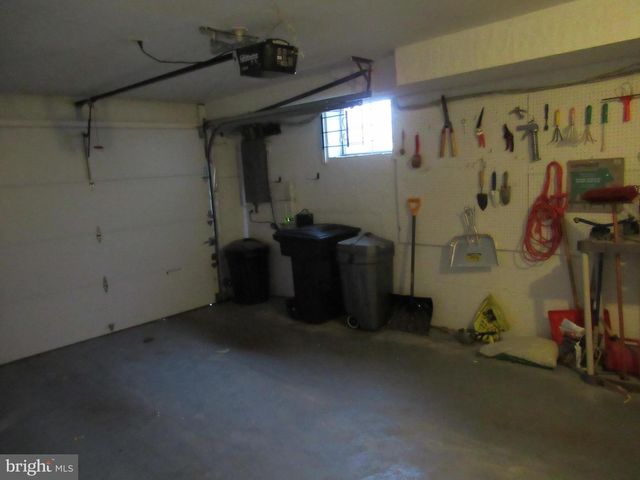 543 N LOMBARDY ST, Arlington, VA 22203
