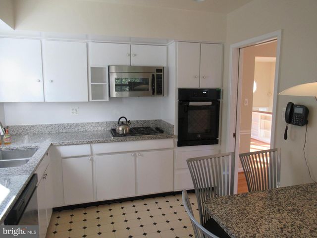 543 N LOMBARDY ST, Arlington, VA 22203