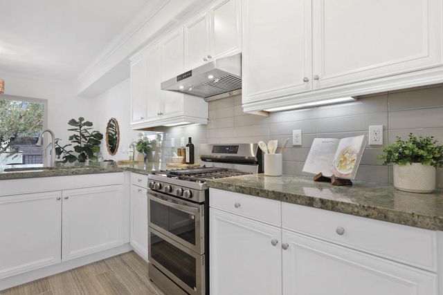 80425 Whisper Rock Way 57, La Quinta, CA 92253