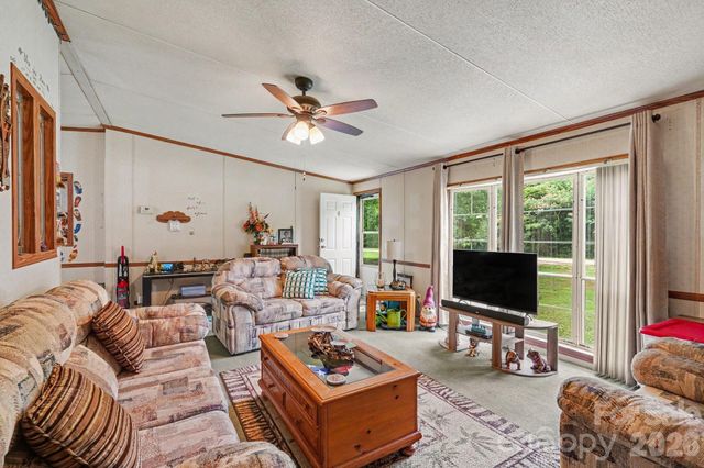 4665 Blade Run Road, Edgemoor, SC 29712