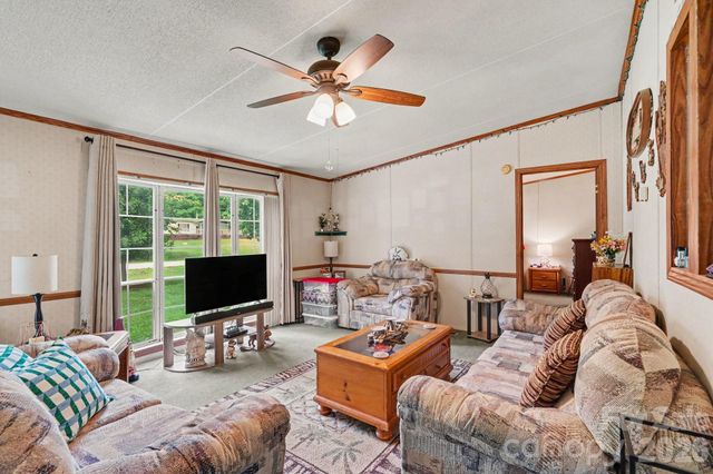 4665 Blade Run Road, Edgemoor, SC 29712