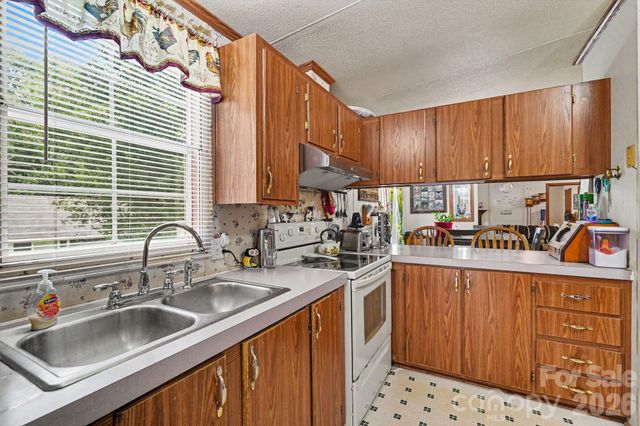 4665 Blade Run Road, Edgemoor, SC 29712
