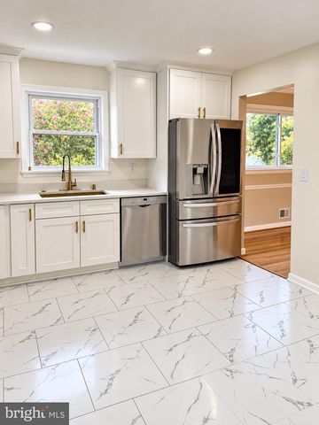 306 DIAS DR, Fort Washington, MD 20744