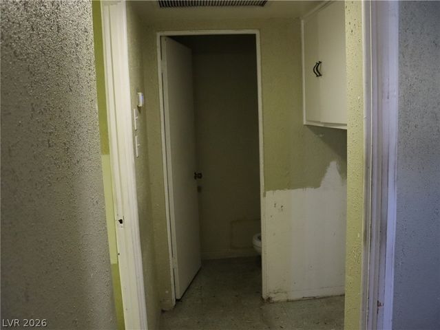 1812 Santa Paula Drive, Las Vegas, NV 89104