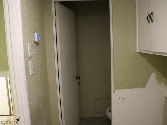 1812 Santa Paula Drive, Las Vegas, NV 89104