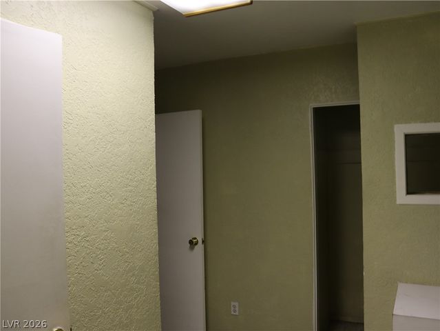 1812 Santa Paula Drive, Las Vegas, NV 89104